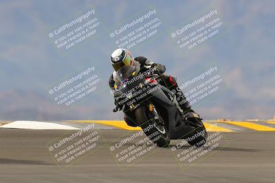 media/Sep-11-2022-SoCal Trackdays (Sun) [[81b7e951af]]/Turn 9 (930am)/